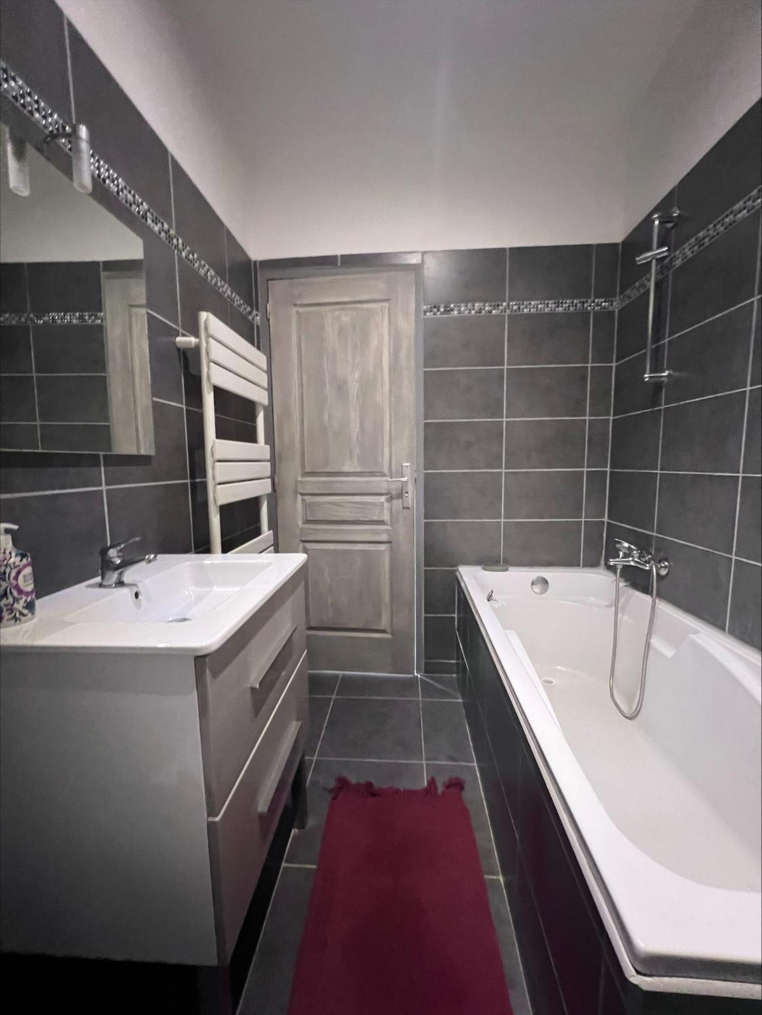 L'Ancienne Berlingotiere Apartment Pezenas Ngoại thất bức ảnh
